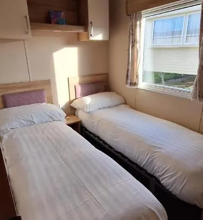 Апартаменты Nb166 - Porth Bay Hideaway Ньюки Экстерьер фото